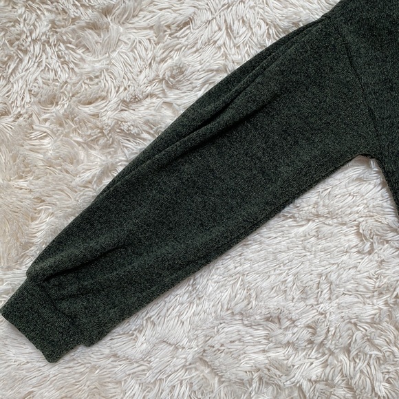 White Birch 1/4 Zip Pullover 💗 Forest Green & Black - Picture 13 of 16